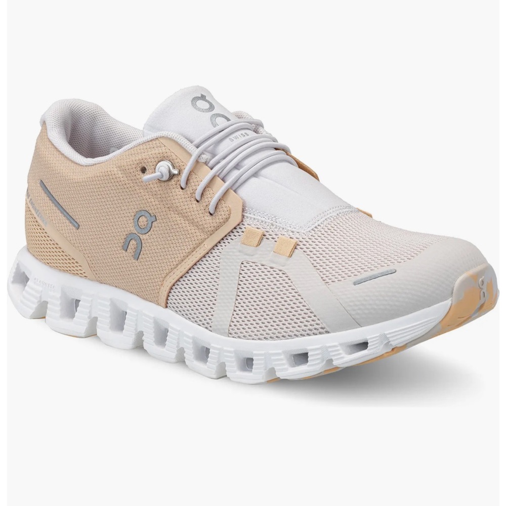 Cloud 5 fuse sneakers